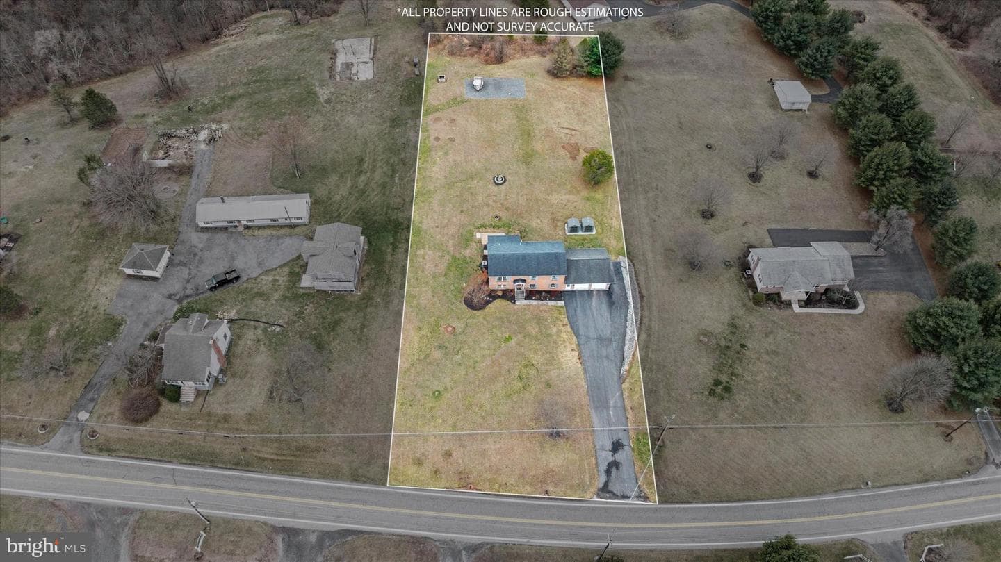 635 Newport Road photo 49