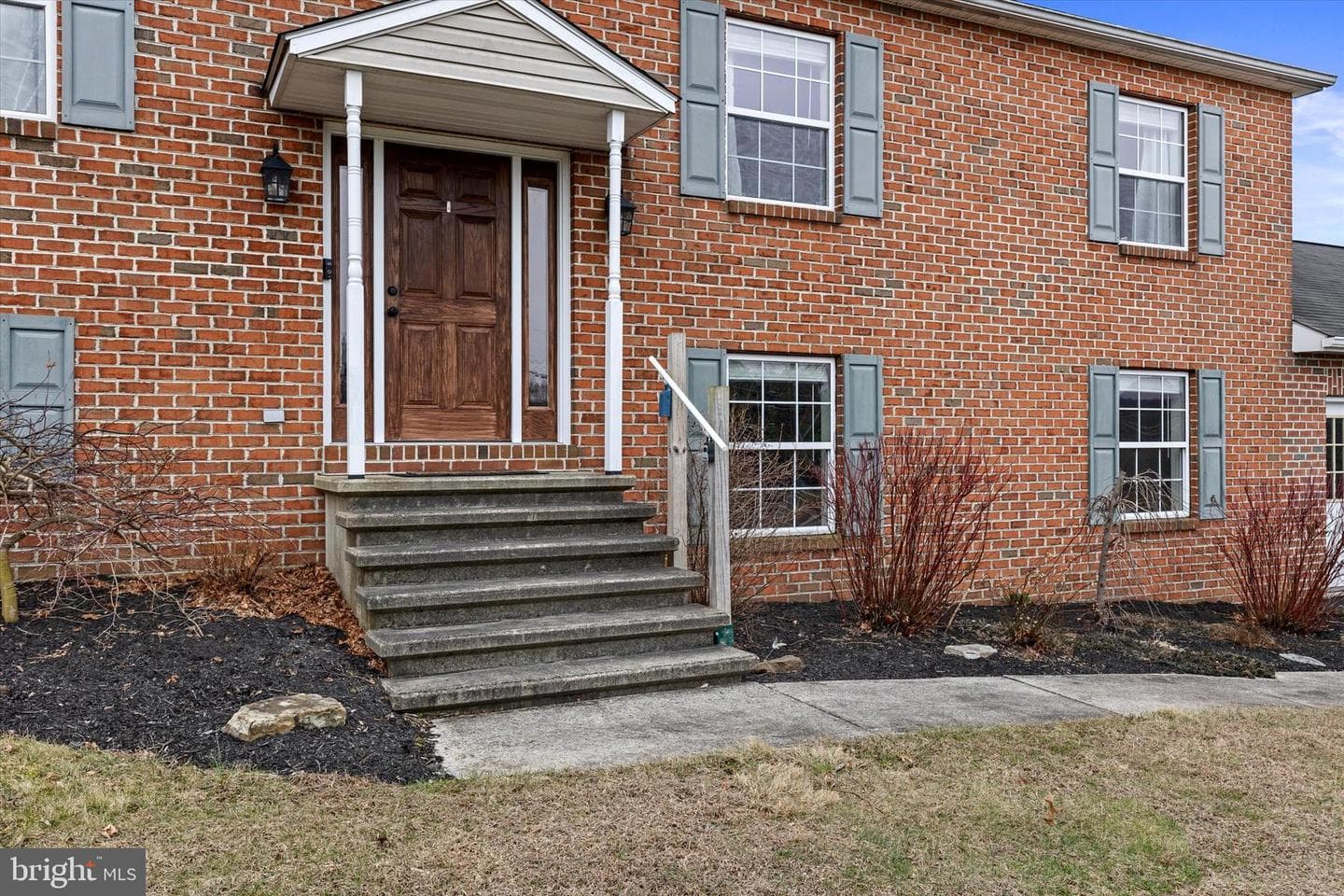 635 Newport Road photo 5
