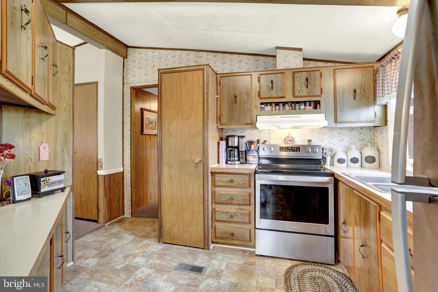 50 Mitchell Road photo 16