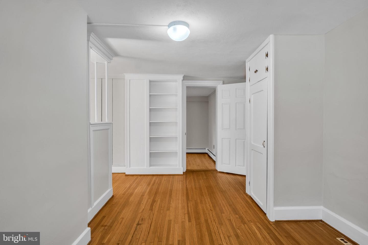 6501 Creek Road photo 10
