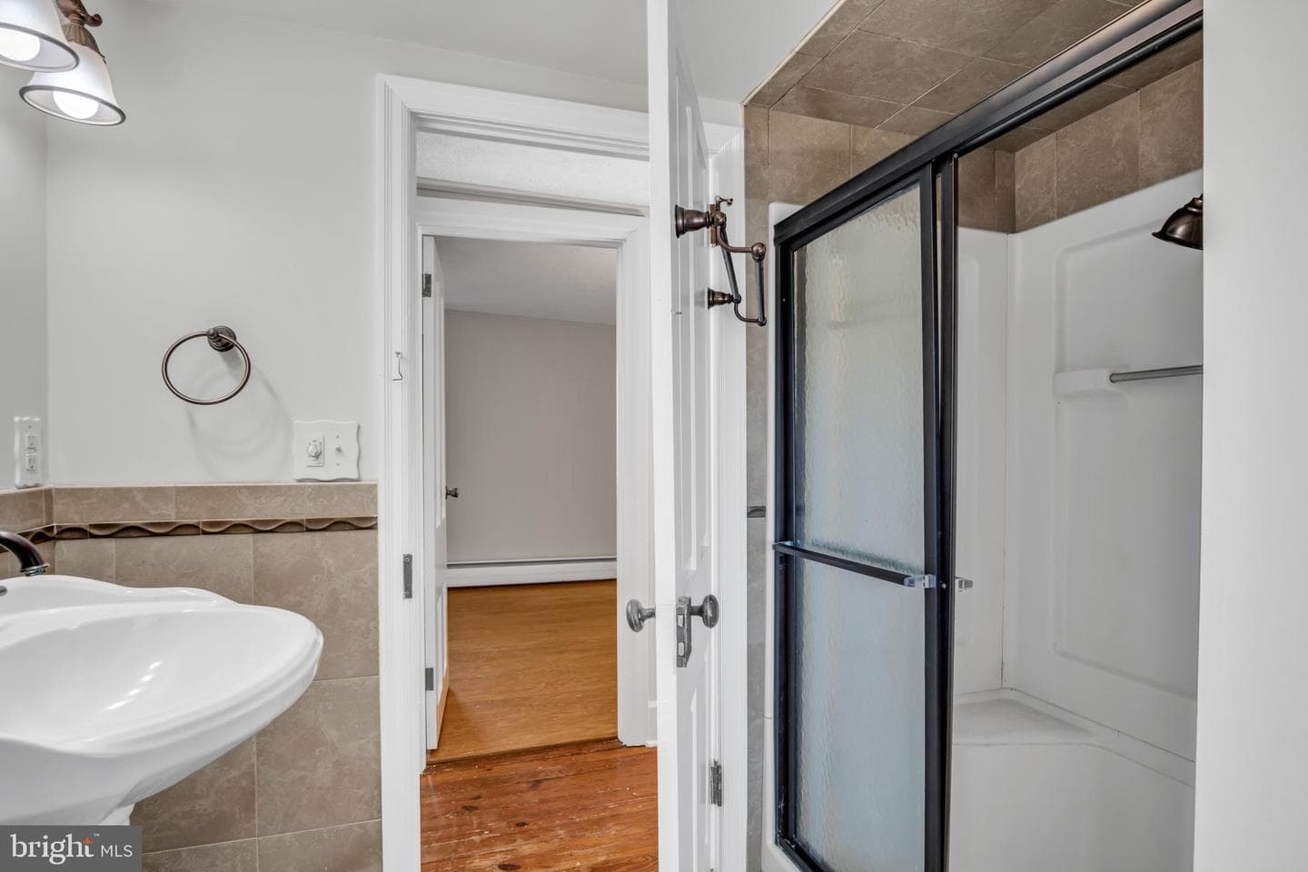 6501 Creek Road photo 22