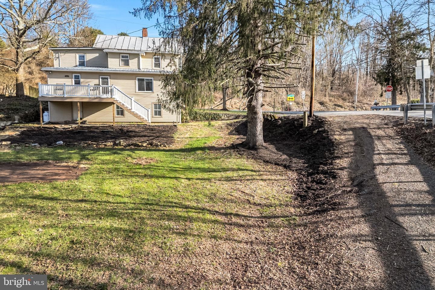 6501 Creek Road photo 31