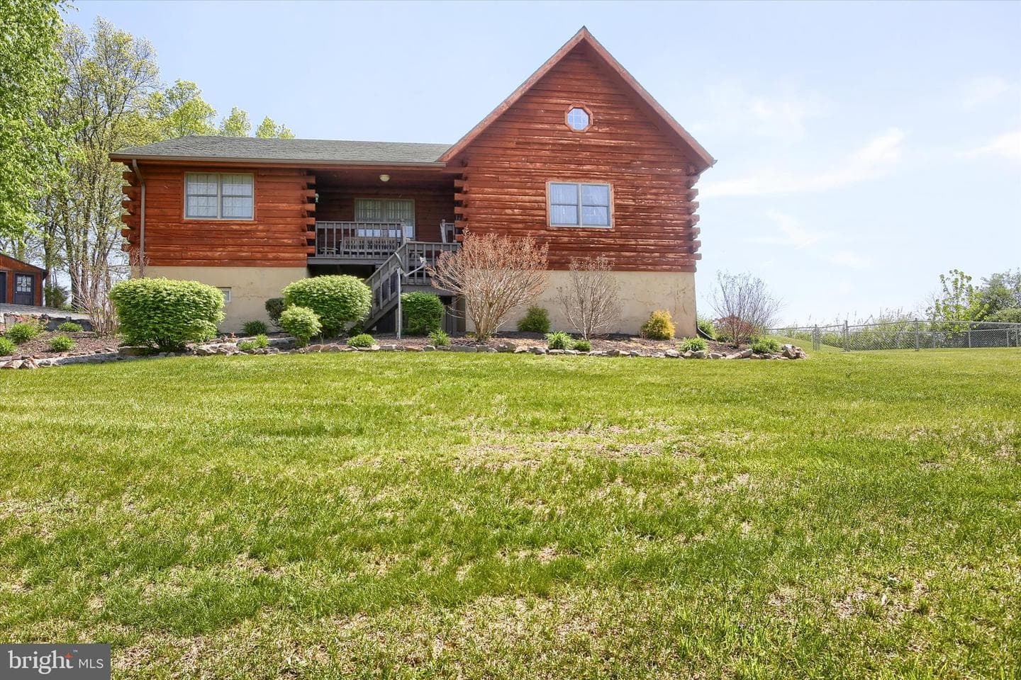 15 Sulphur Springs Road photo 2