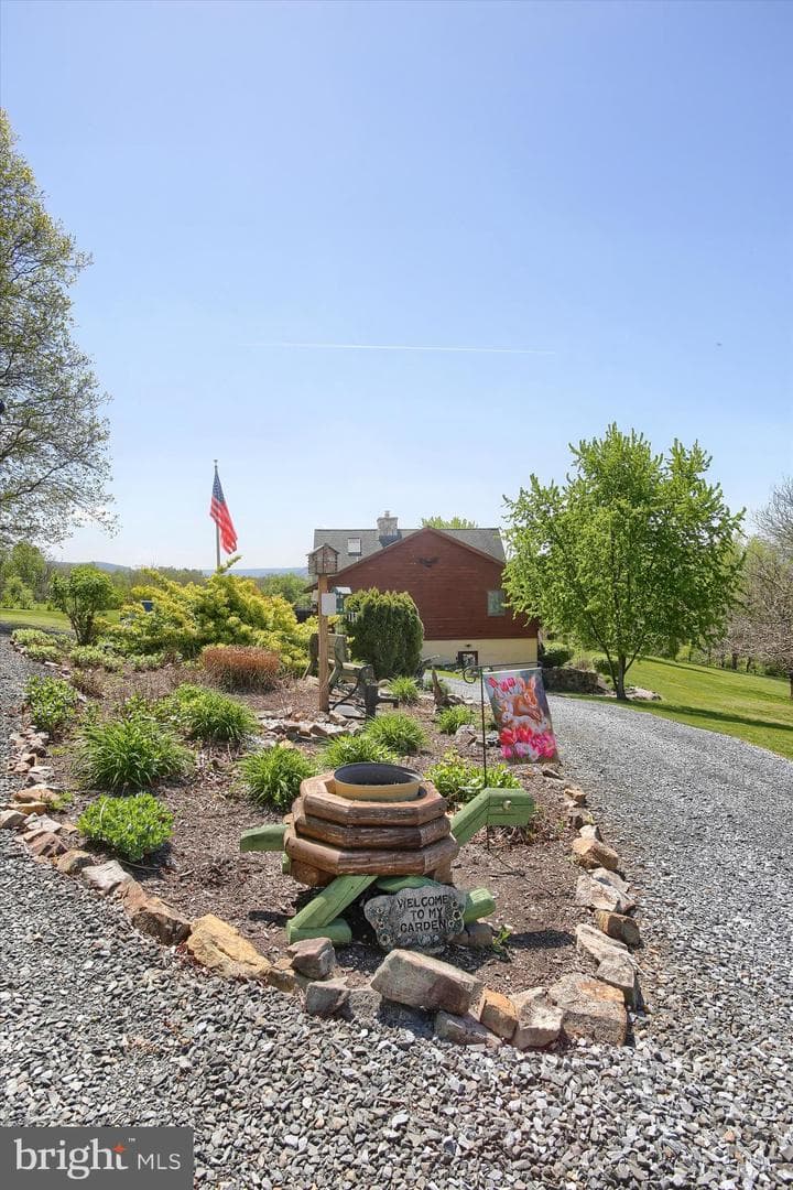 15 Sulphur Springs Road photo 33