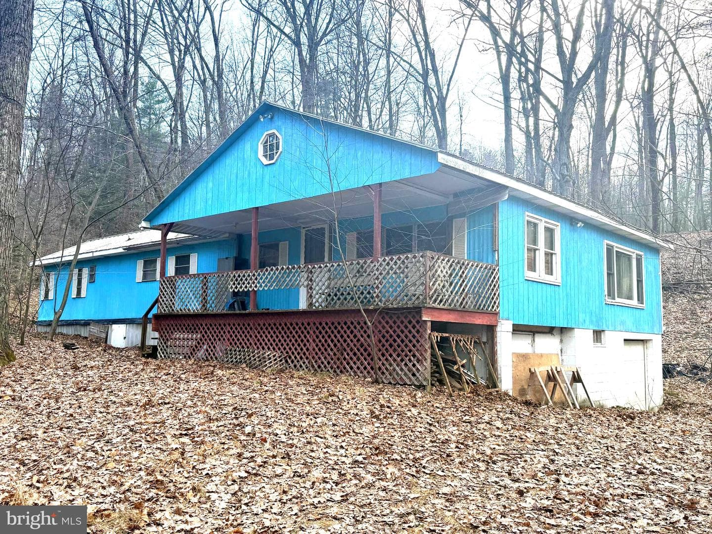 228 Pinebrook Drive, Newport
