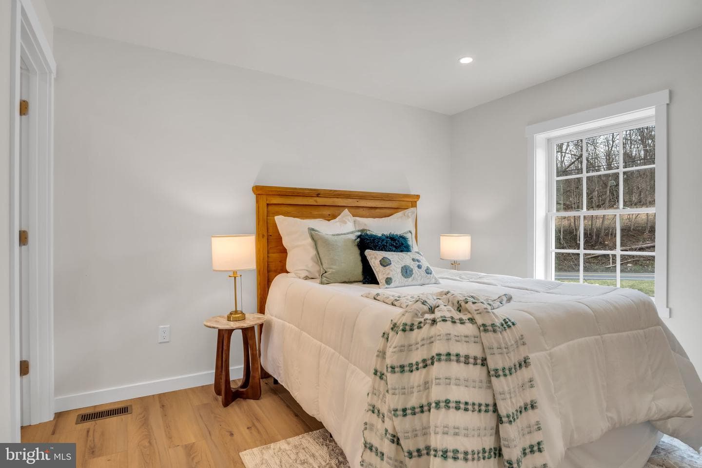 22 Academy Road photo 16
