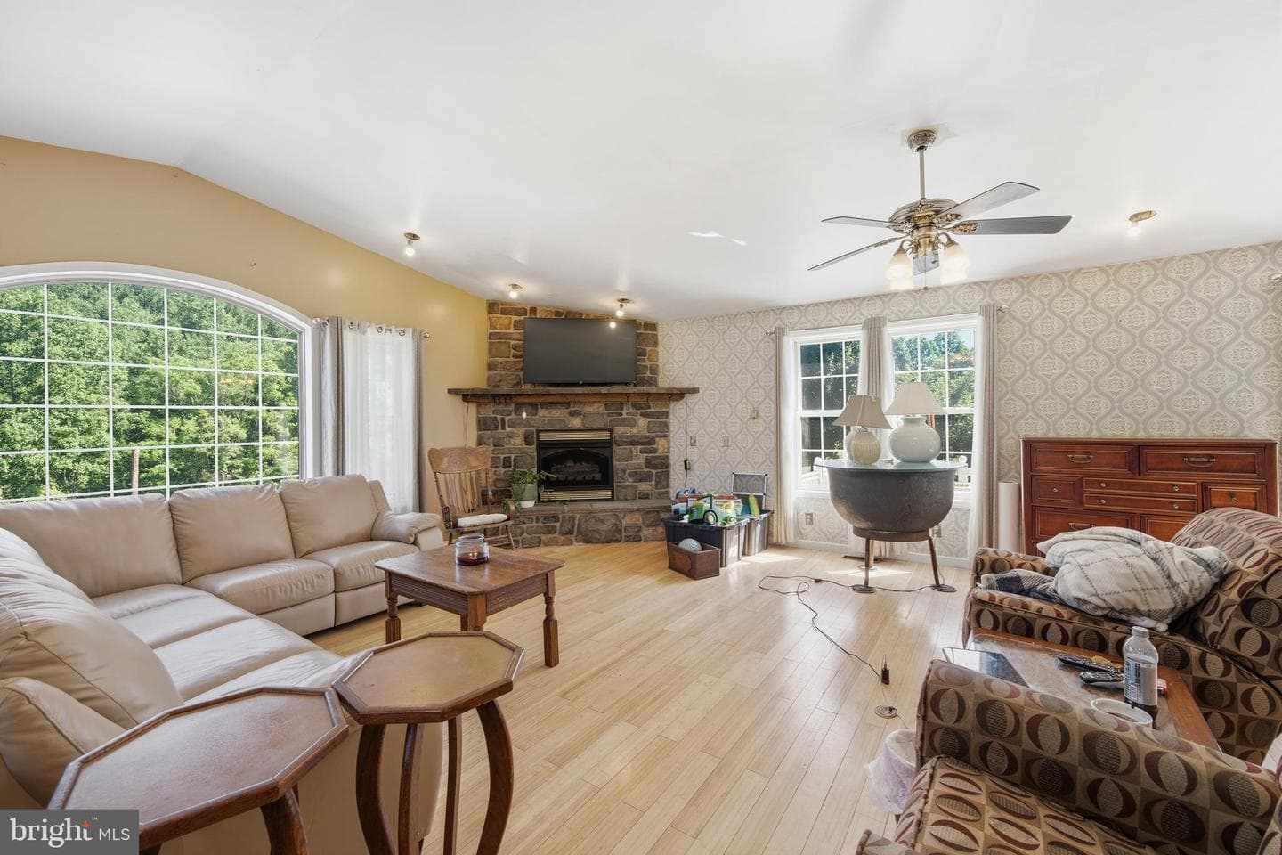 278 Greenbriar Road photo 12