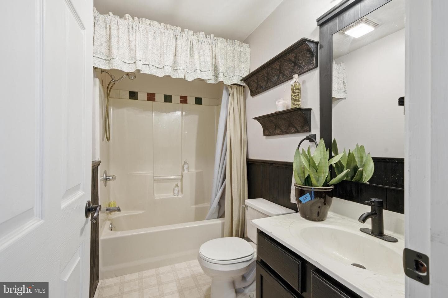 278 Greenbriar Road photo 15