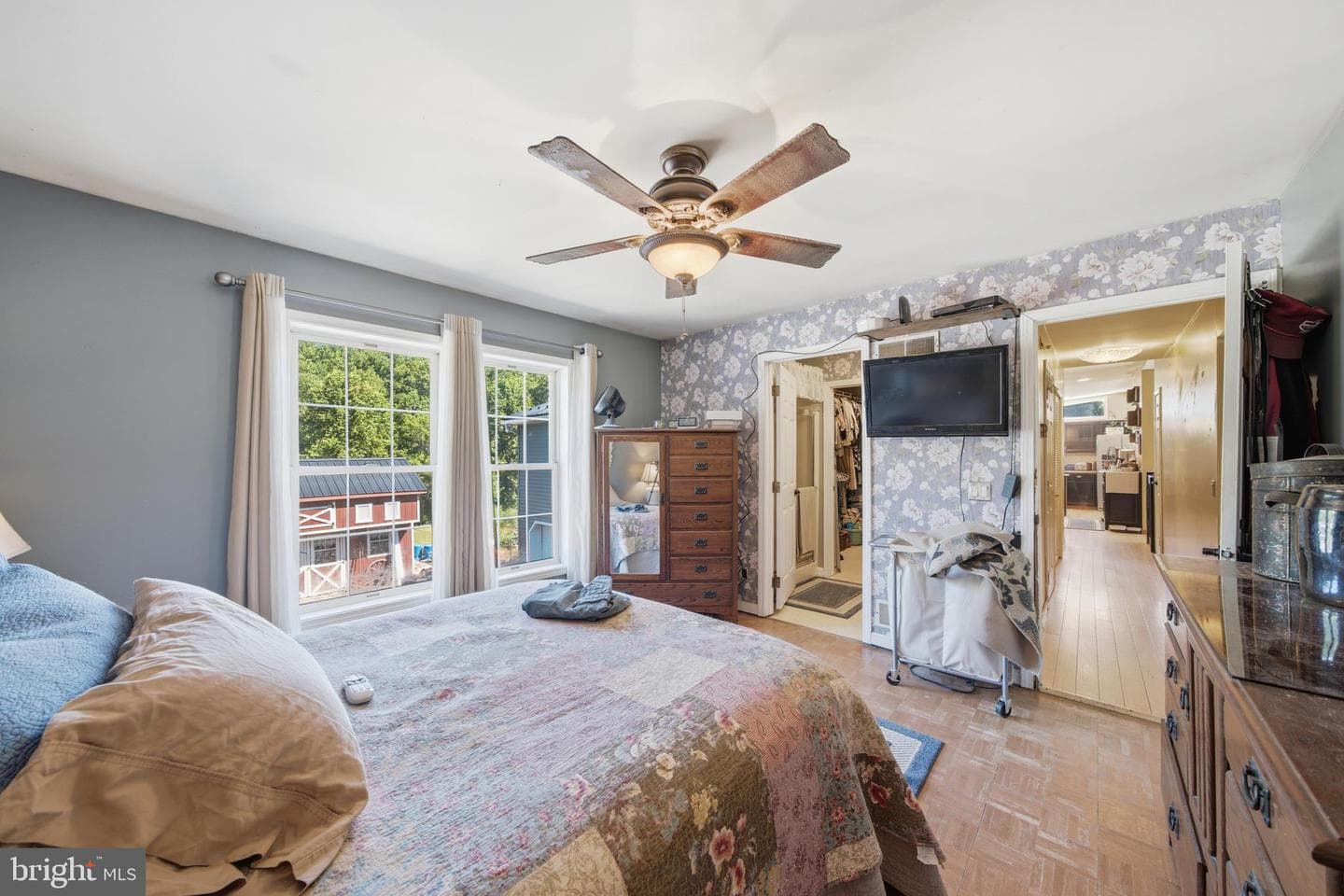 278 Greenbriar Road photo 18