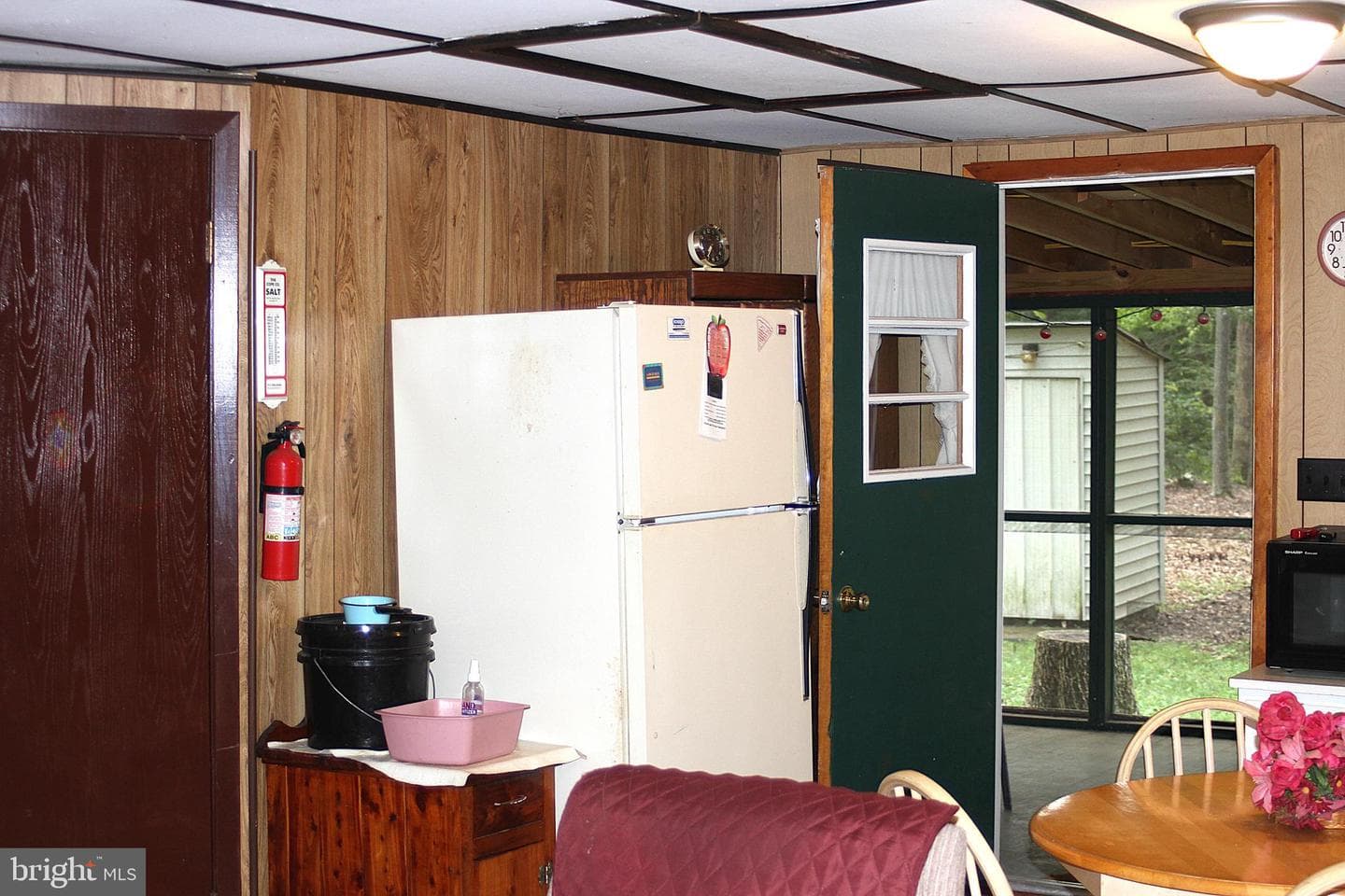 215 Wolfgang Lane photo 35