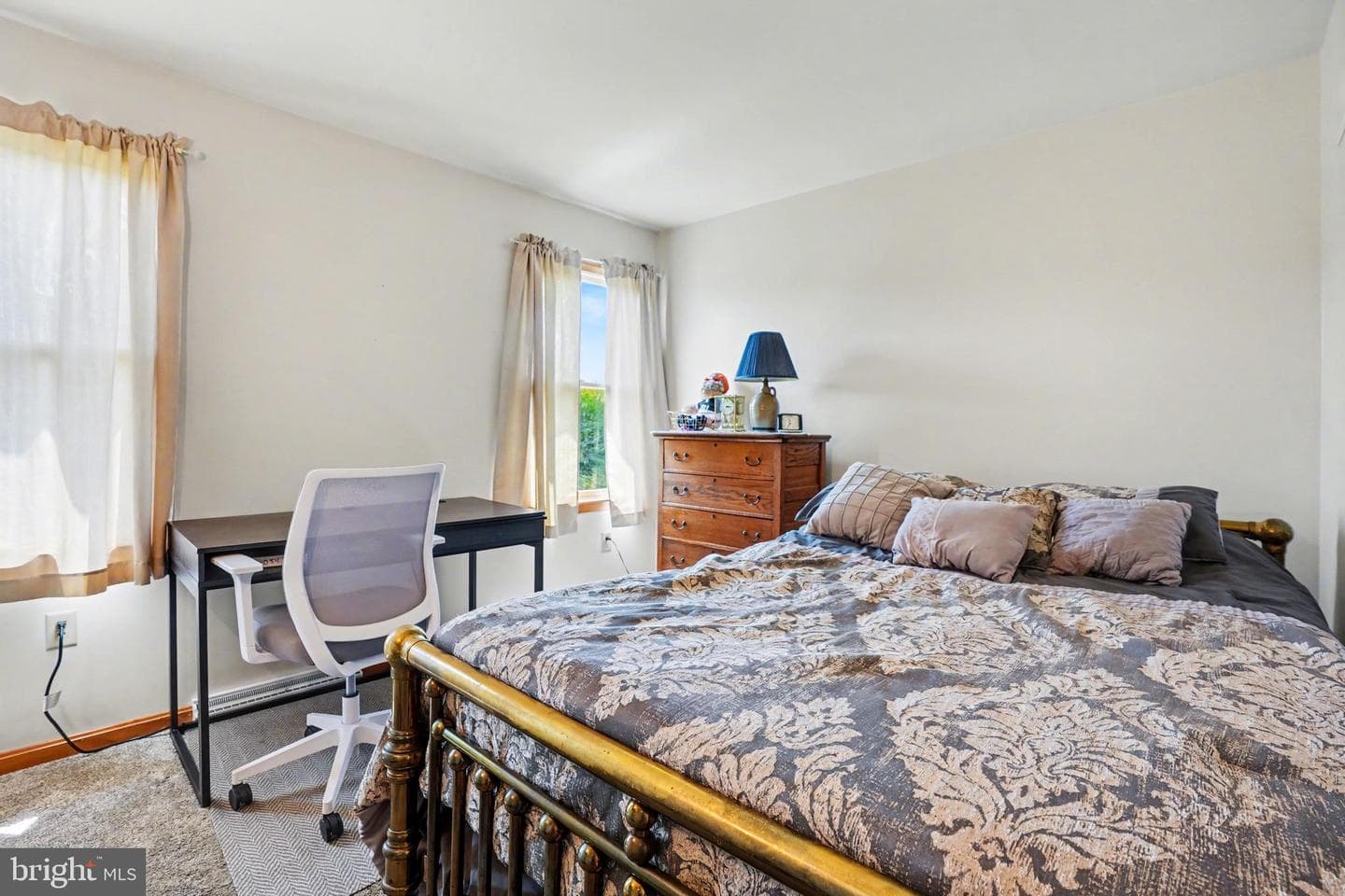 2755 Valley Road photo 17