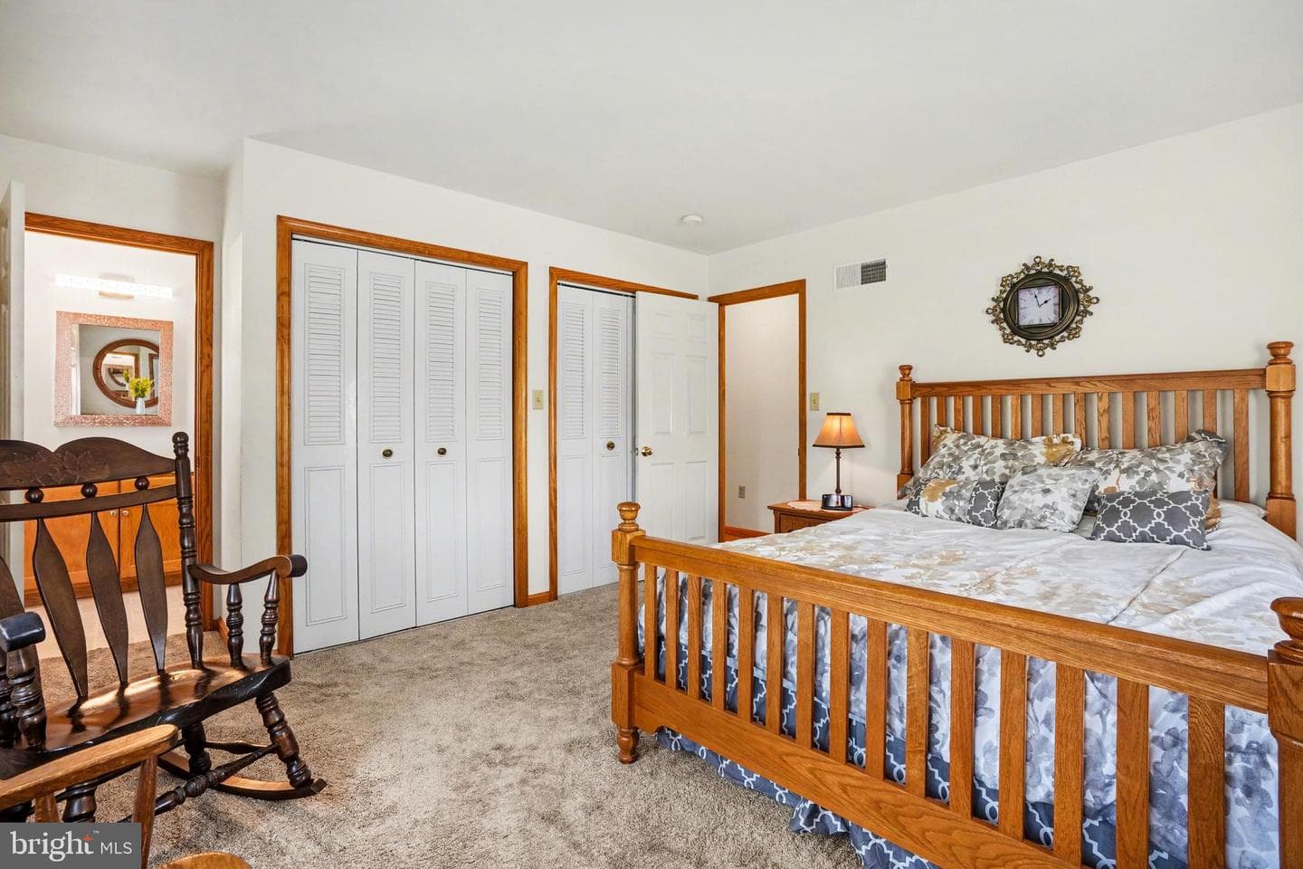 2755 Valley Road photo 20