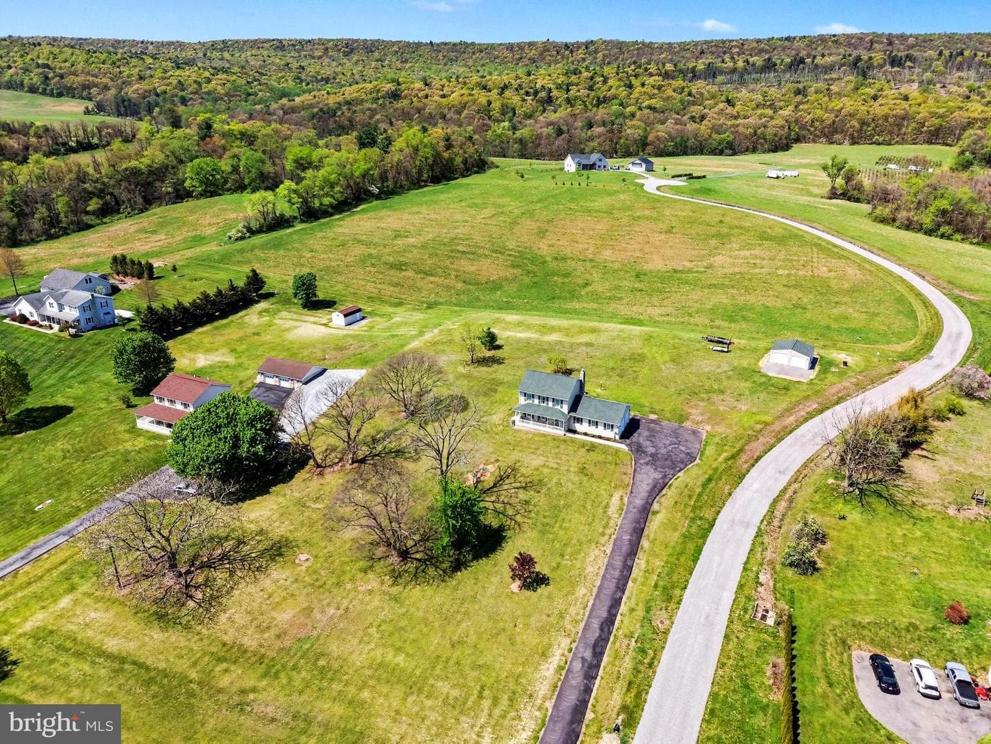 2755 Valley Road photo 29