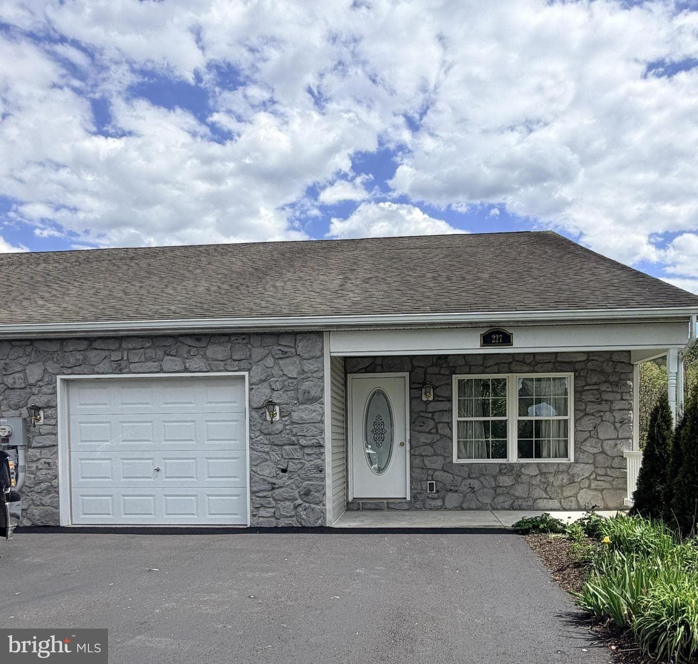 227 Patio Court