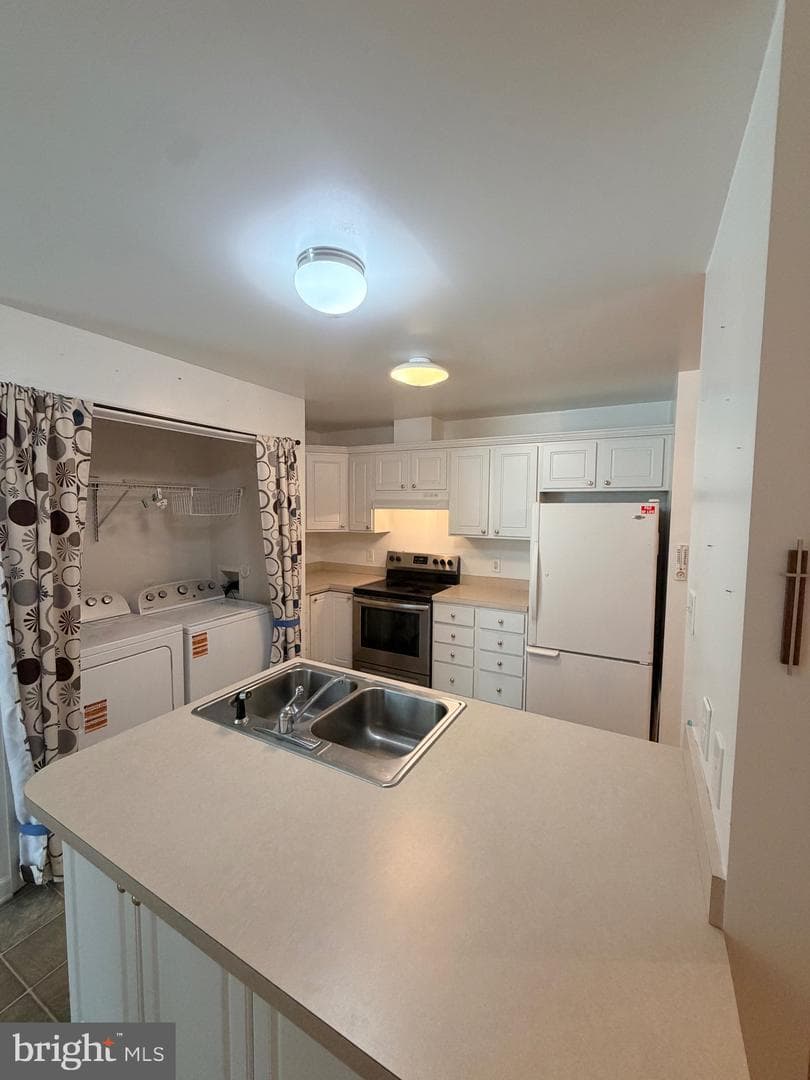 227 Patio Court photo 11
