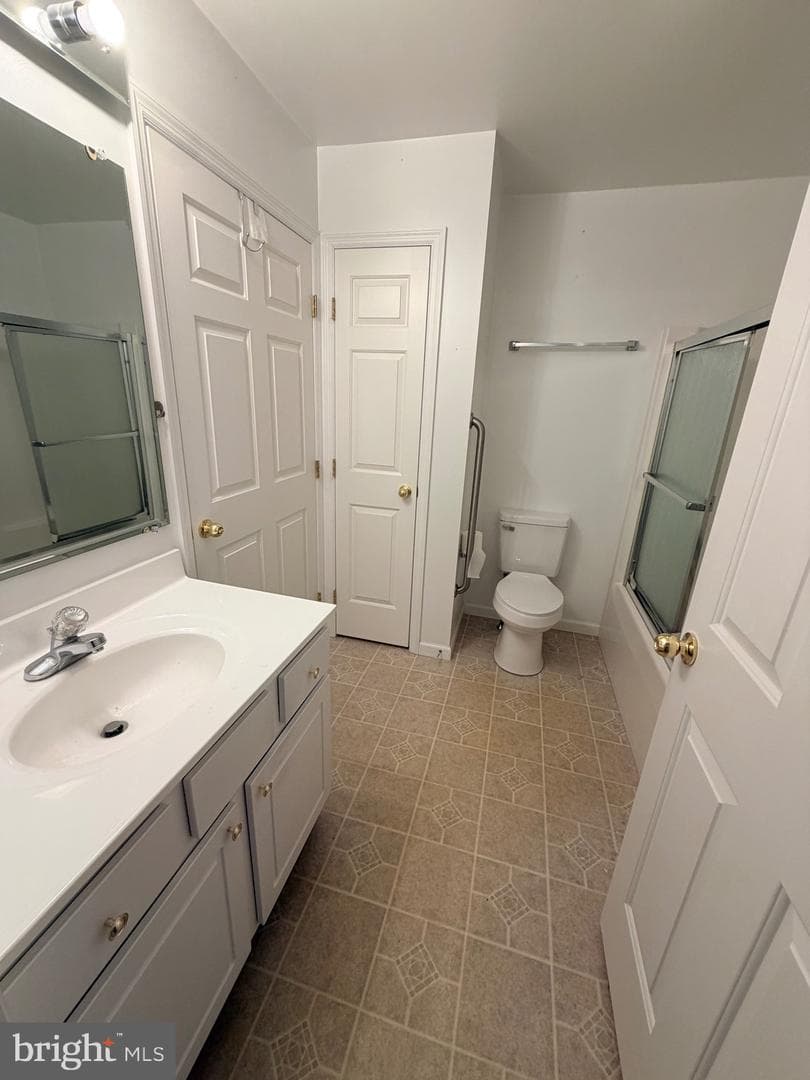 227 Patio Court photo 14