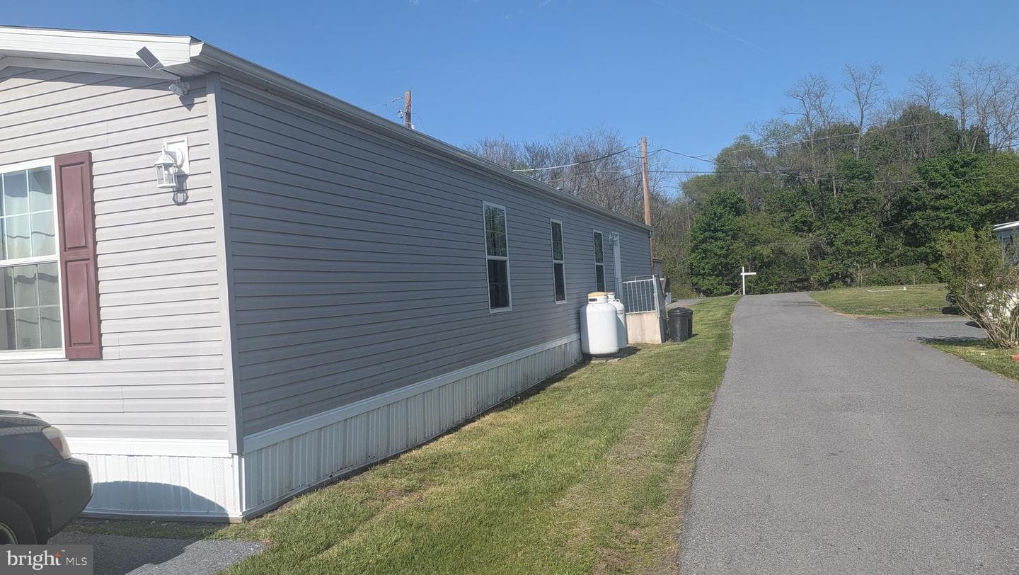870 Pintail Drive photo 4