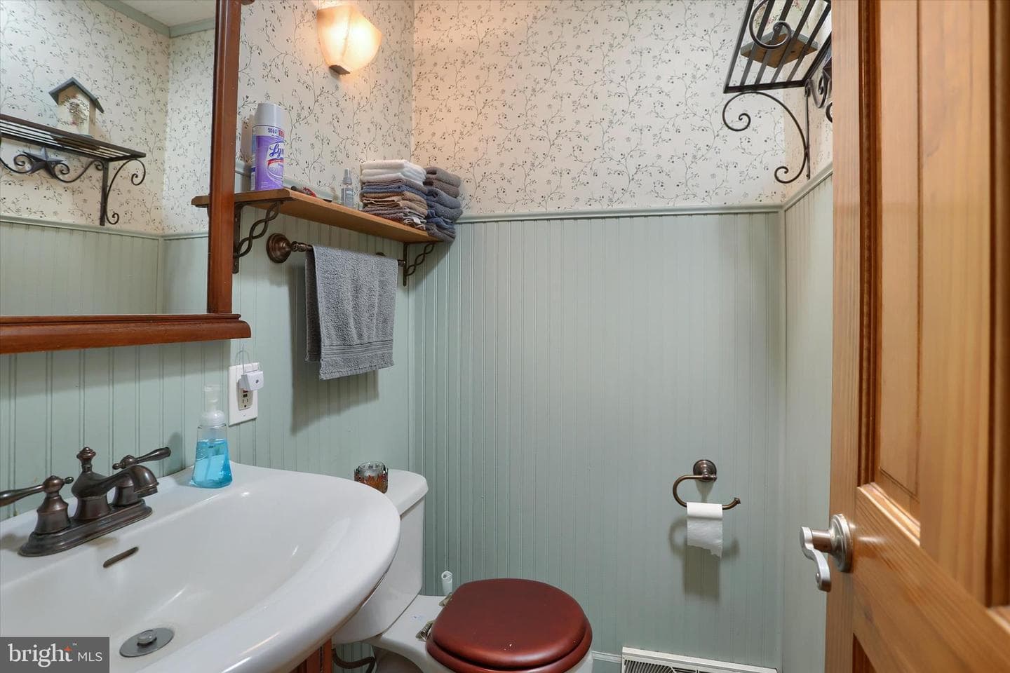 695 Windy Hill Road photo 15