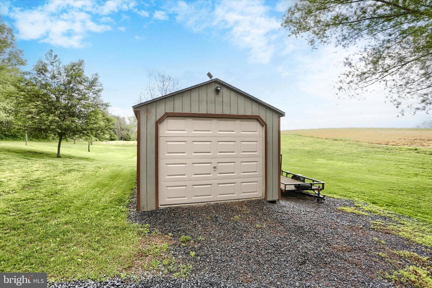 695 Windy Hill Road photo 27