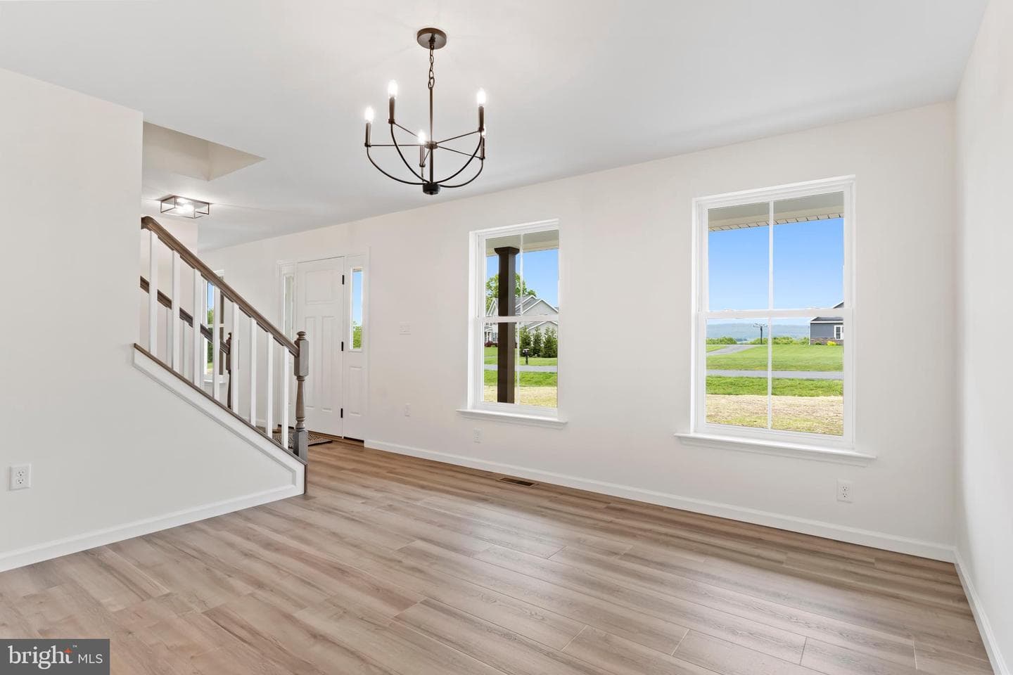 56 Pinetree Drive photo 37