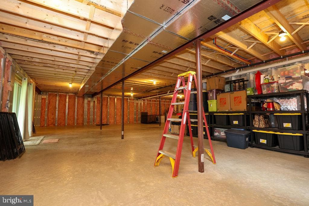209 Rockville Blvd photo 27