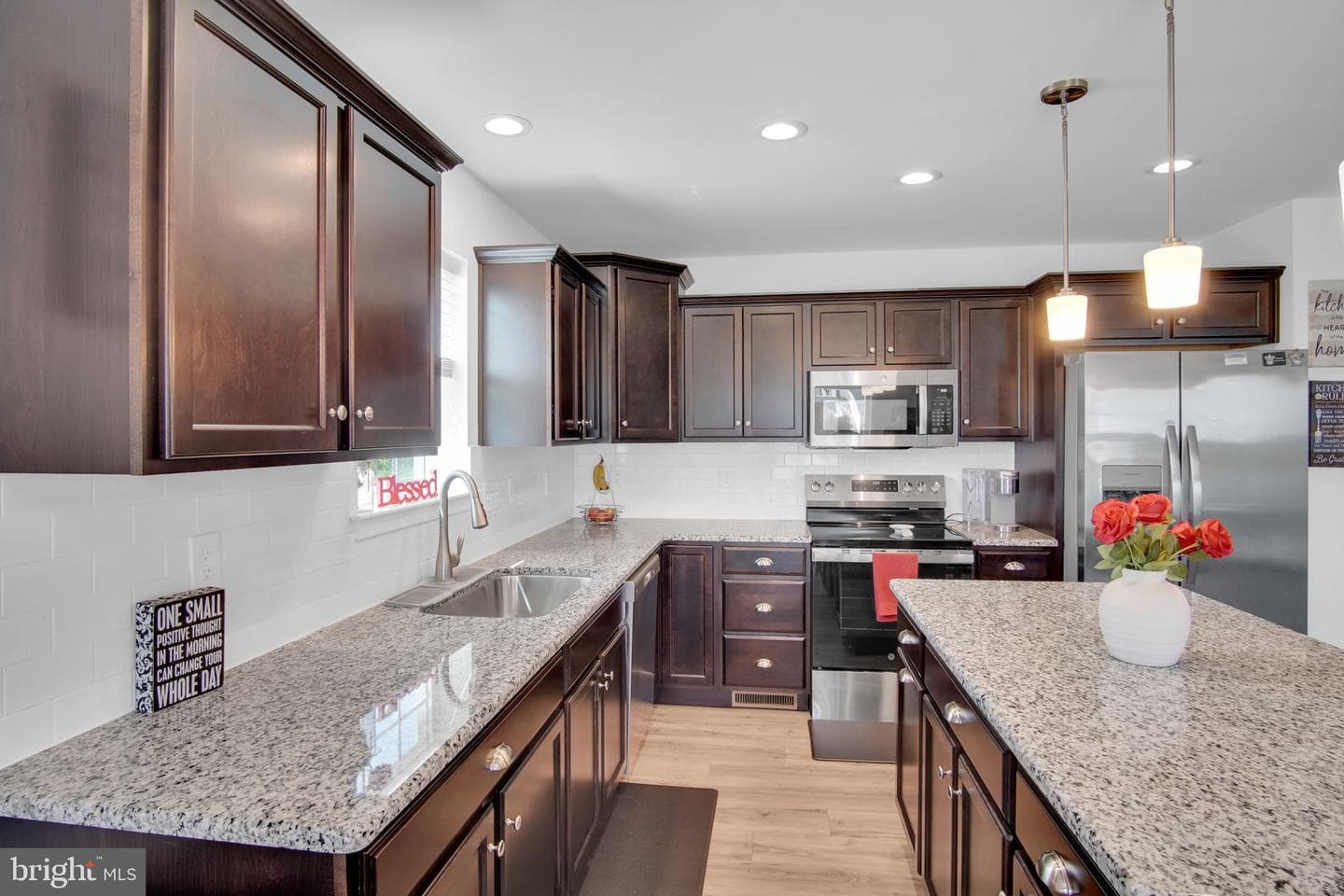 9 Stone Mill Rd photo 6