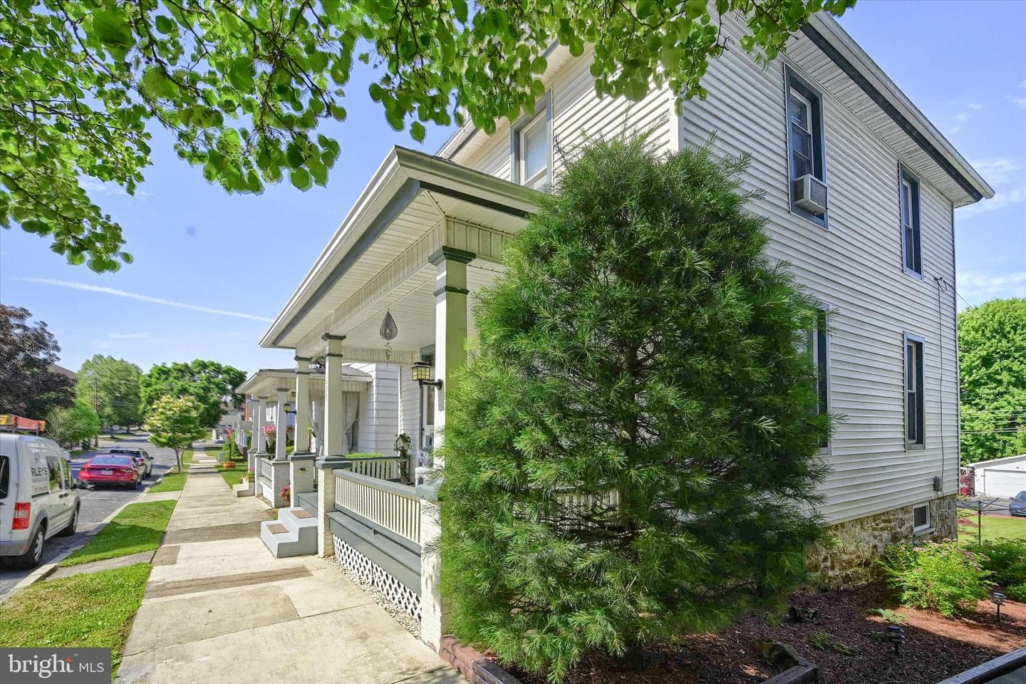 228 N 5th Street photo 5