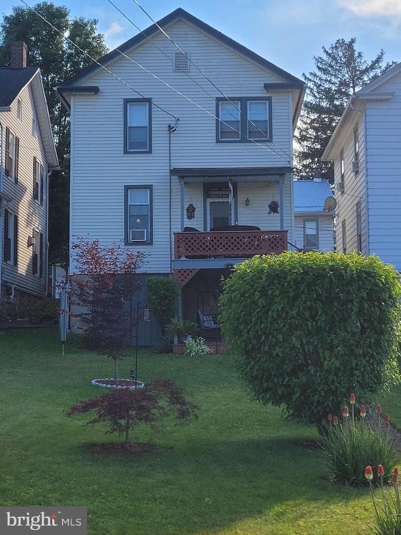 228 N 5th Street photo 8