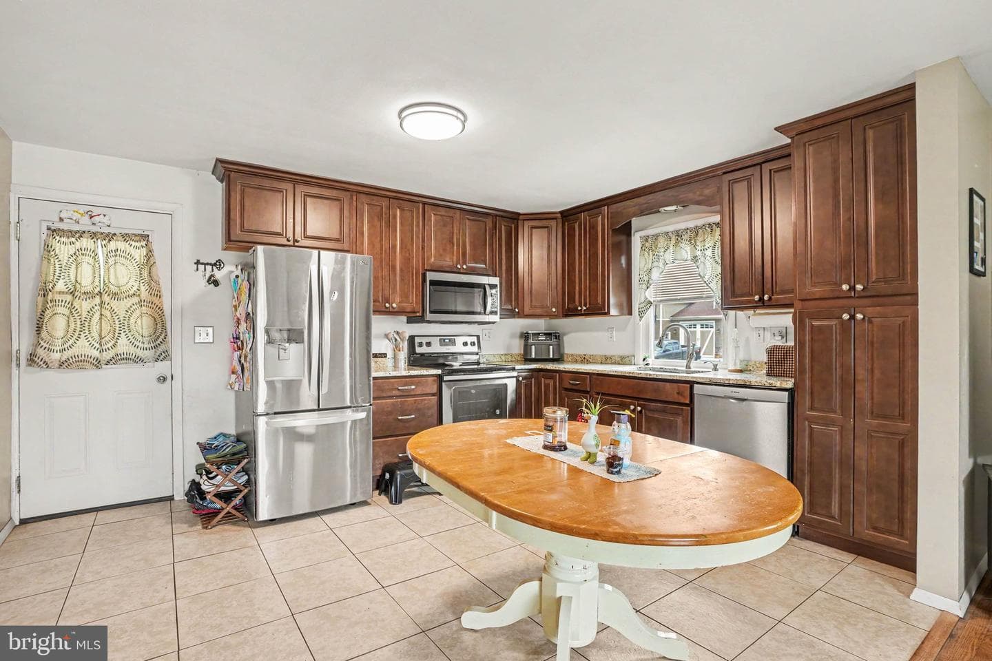 64 N Market Street photo 10