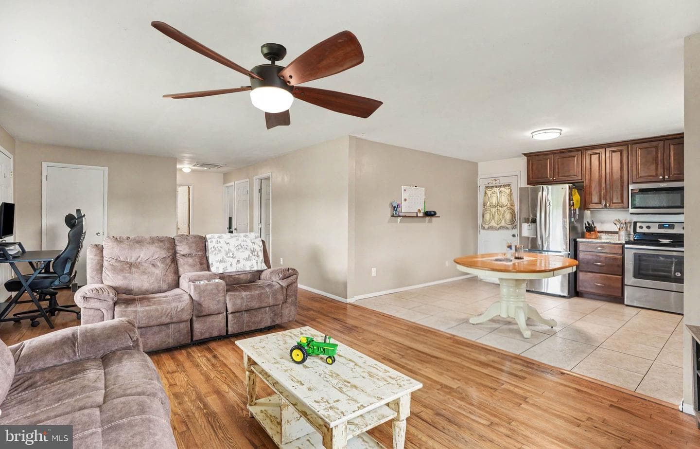 64 N Market Street photo 9