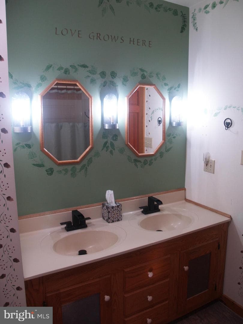94 Basin Hill Road photo 17