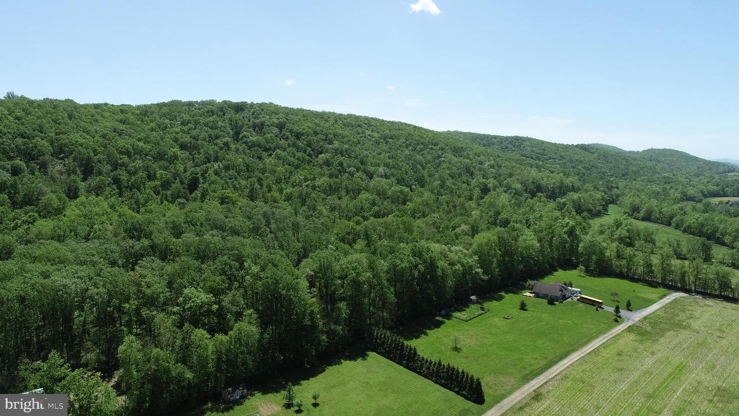 4909 Raccoon Valley Rd, Millerstown
