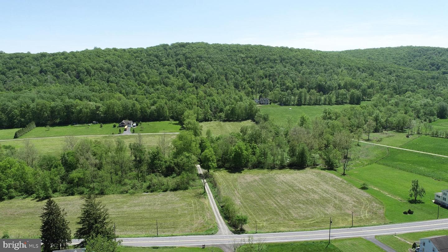 4909 Raccoon Valley Rd photo 5