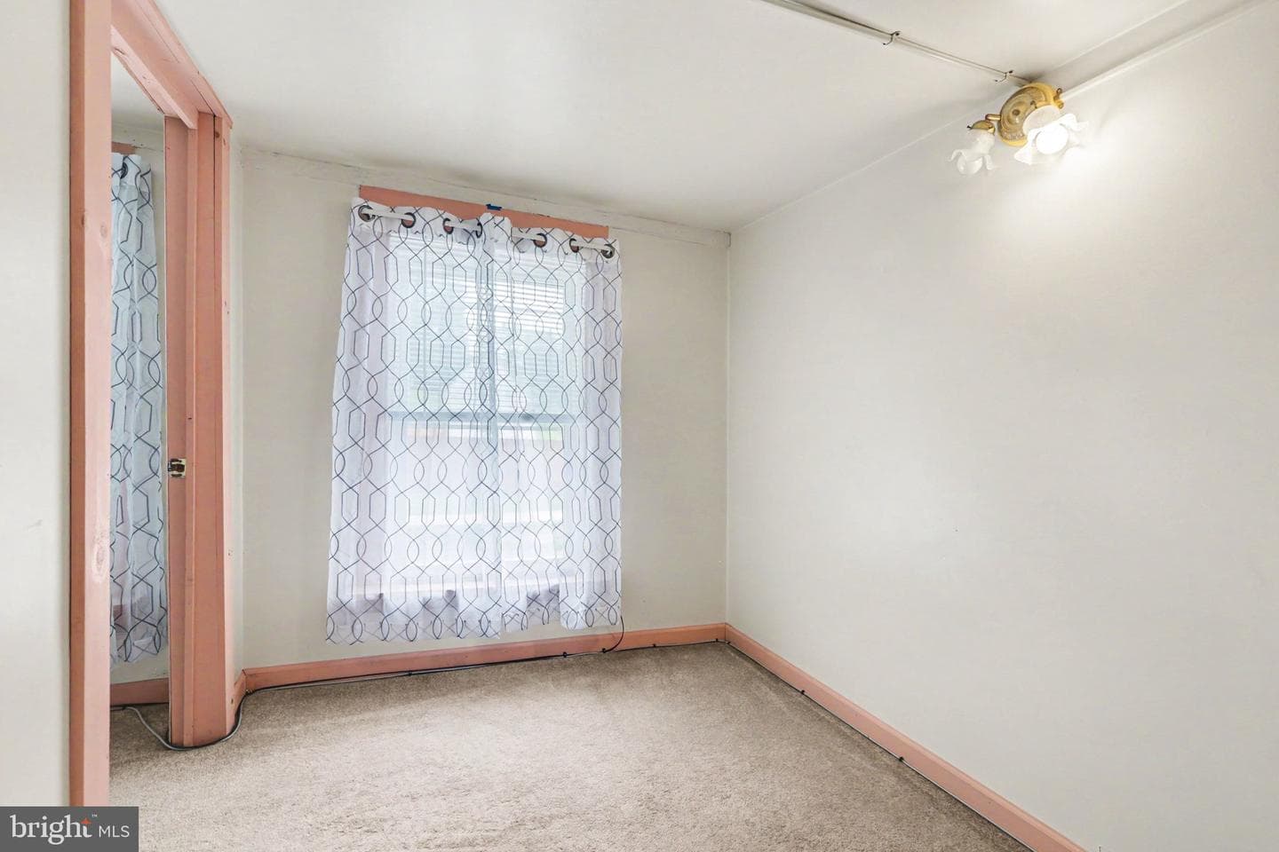 121 Ann Street photo 15