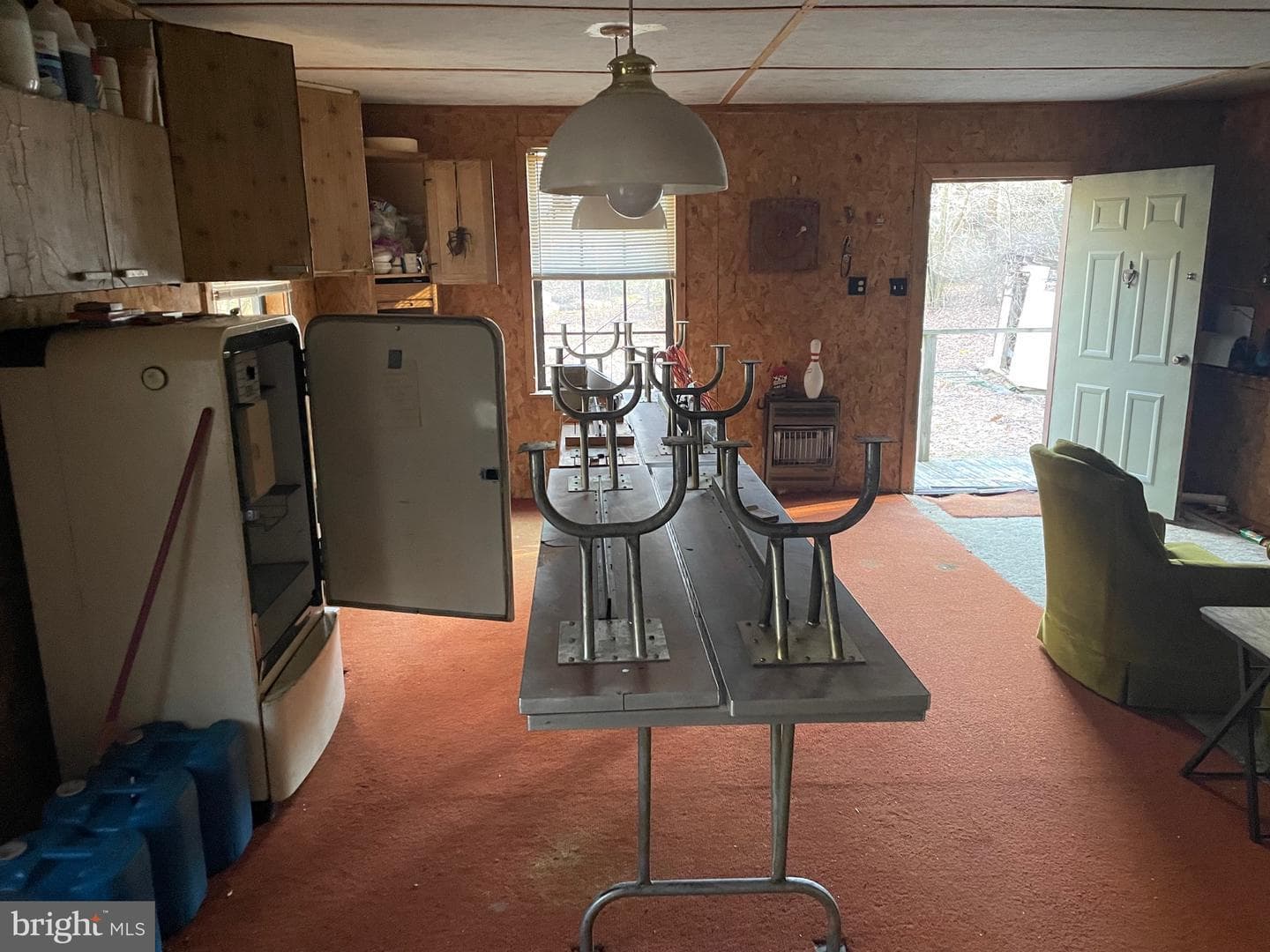 1387 Paradise Drive photo 3