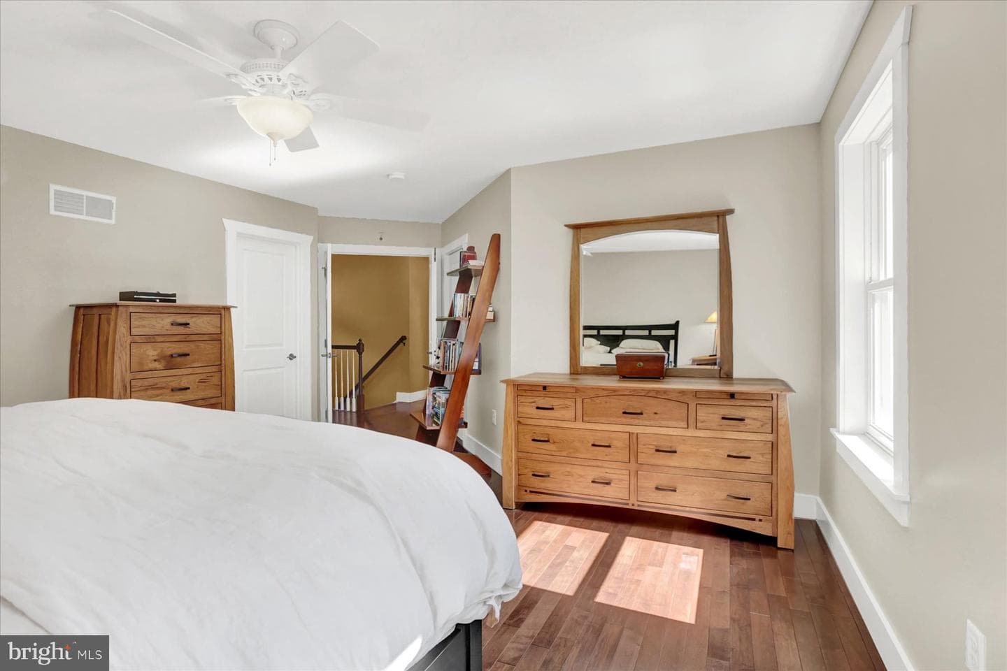 93 Franklin Court photo 23