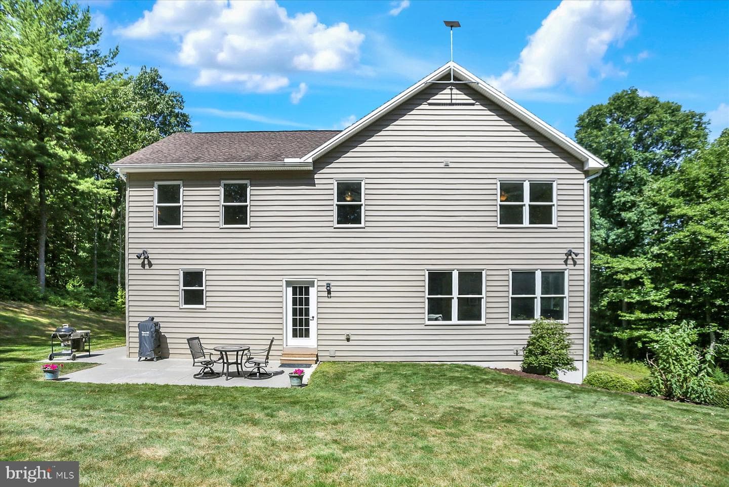 93 Franklin Court photo 51