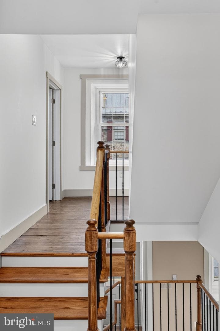 41 N Market Street photo 24