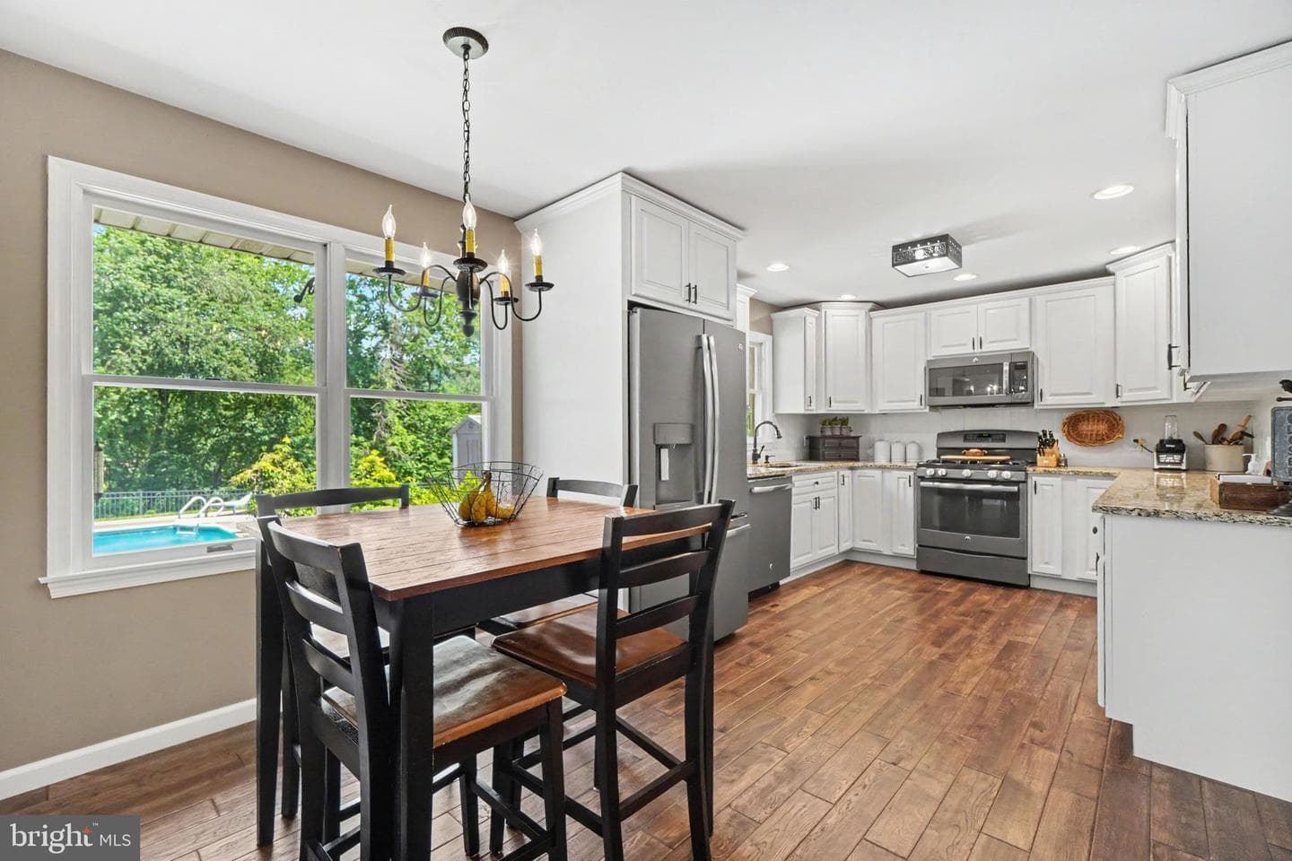 2525 Valley Road photo 11