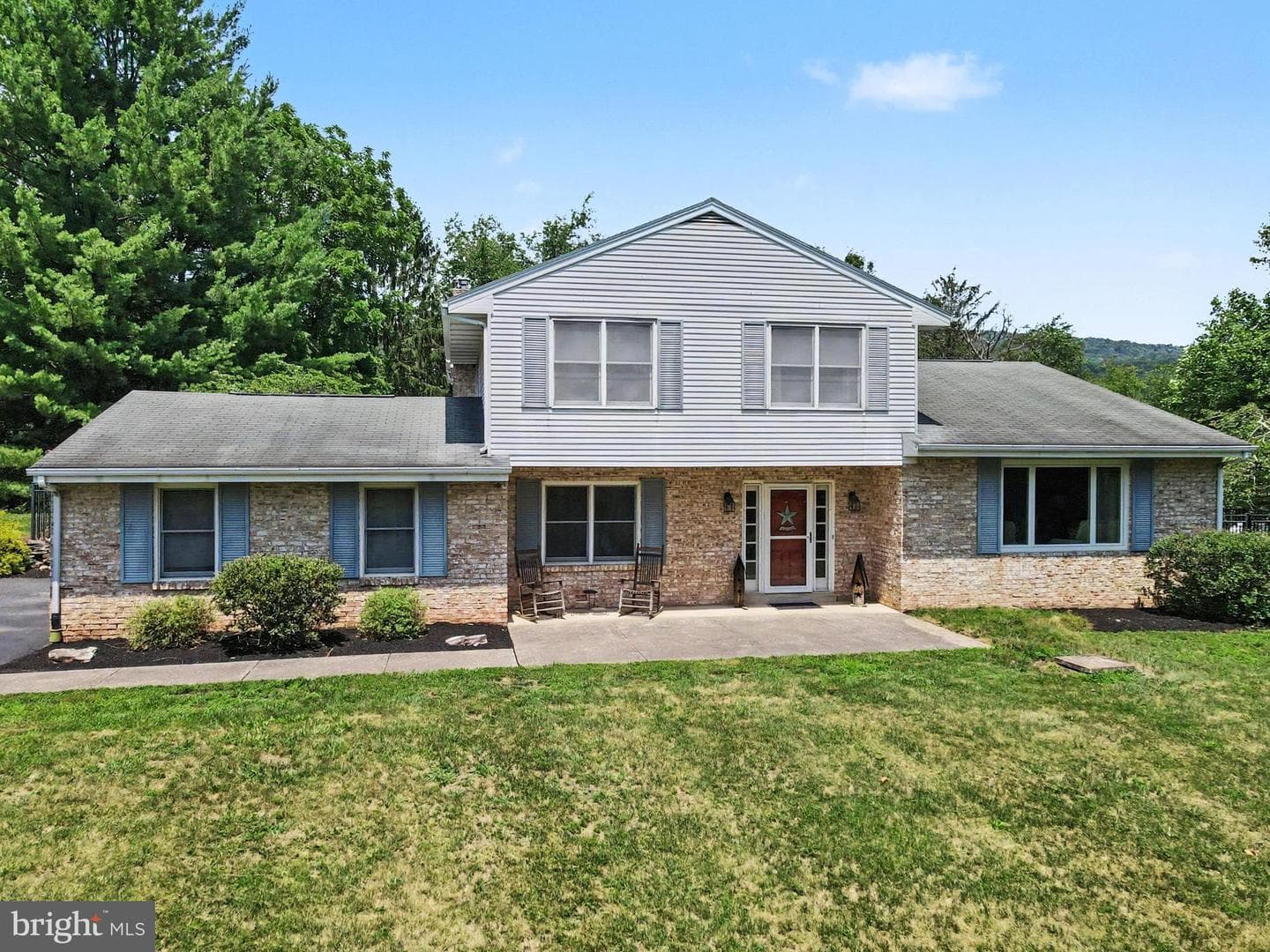 2525 Valley Road photo 4
