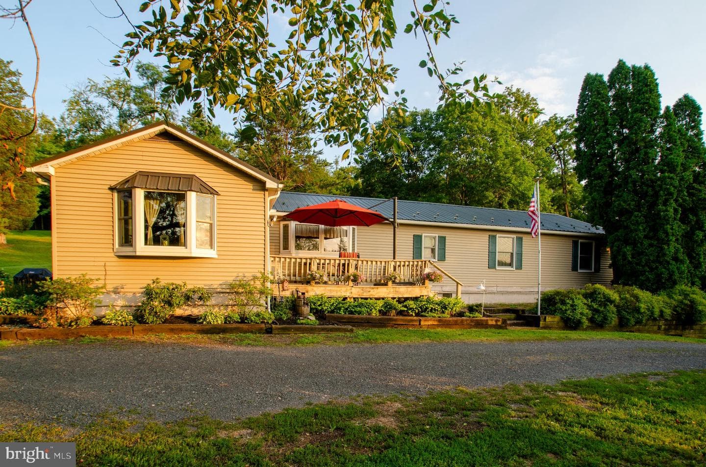 8 Hill Side Drive photo 5