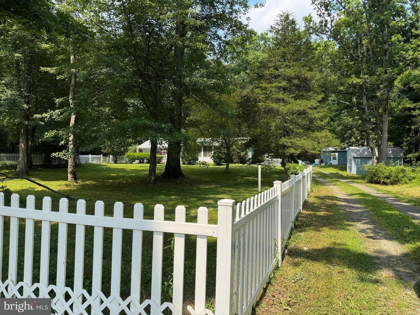 68 Pine Grove Road photo 5
