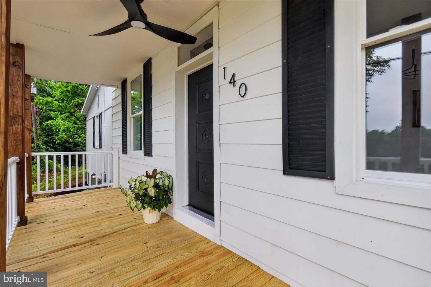 140 Creek Road photo 4