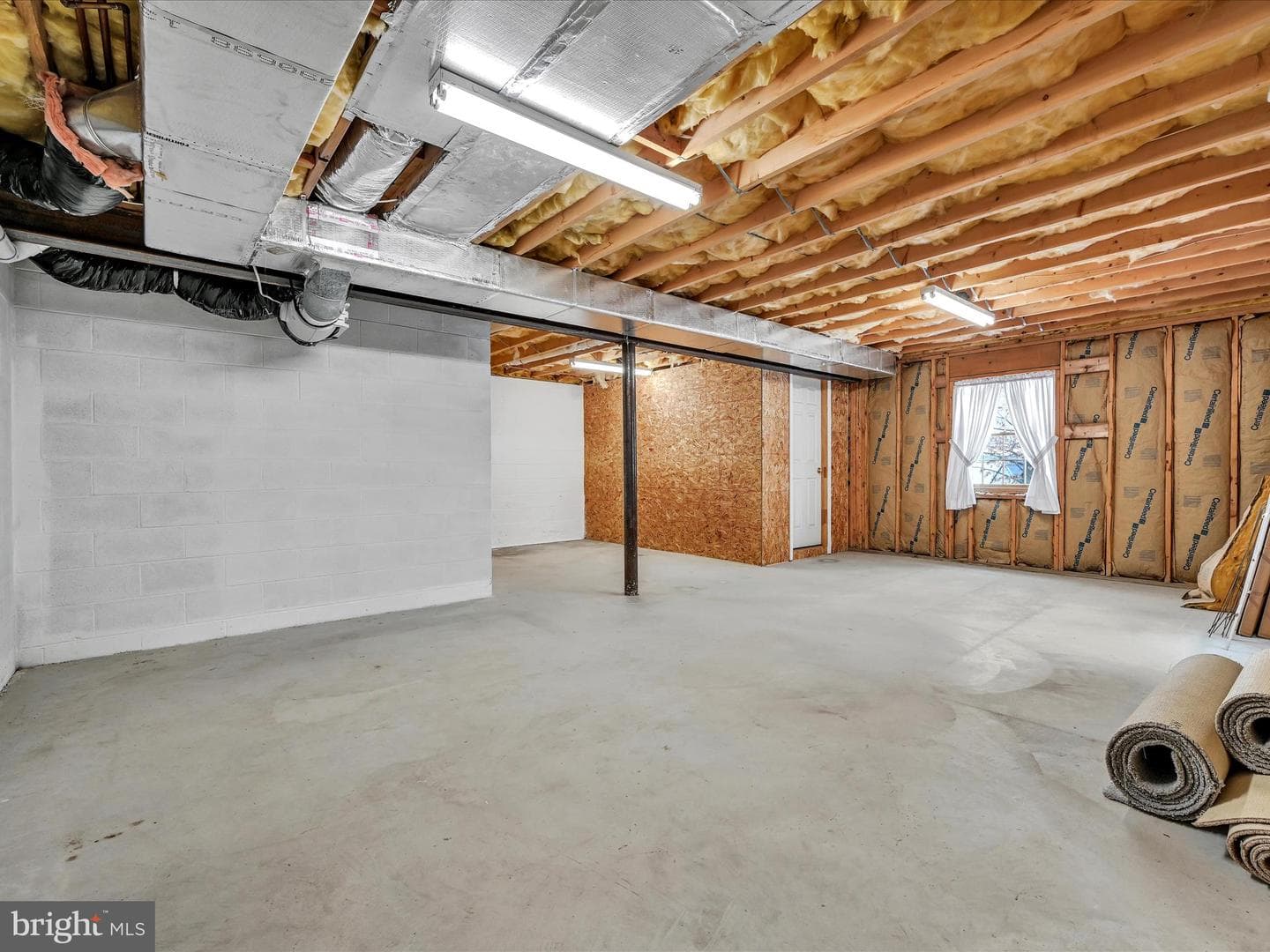 703 Centerfield Drive photo 29