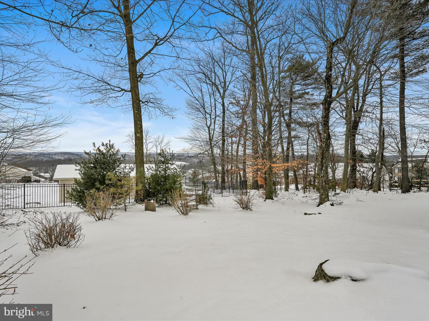 703 Centerfield Drive photo 35