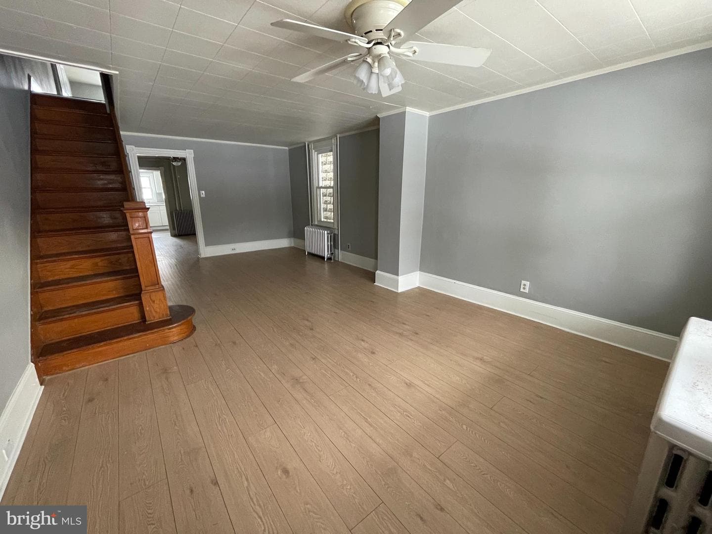 211 Parkway photo 4