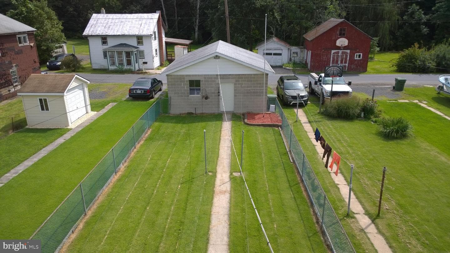285 S Tulpehocken Street photo 30
