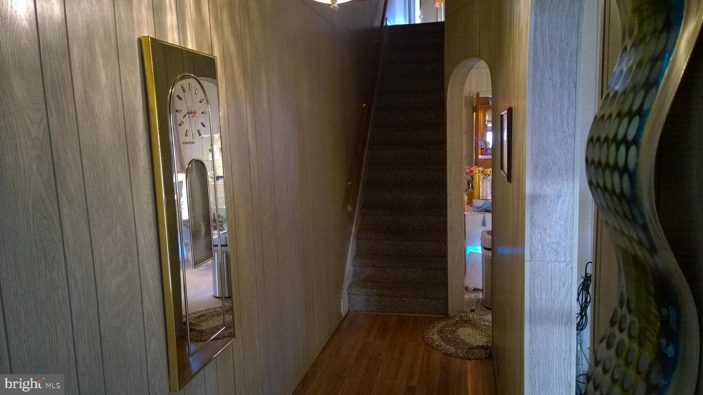 285 S Tulpehocken Street photo 8