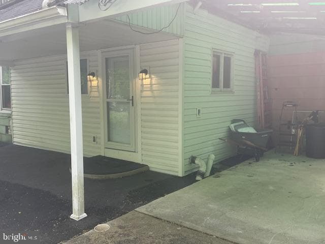 3077 Main photo 18