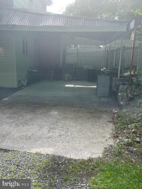 3077 Main photo 19